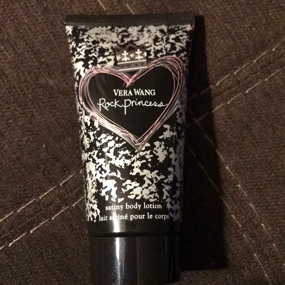 Vera Wang lotion